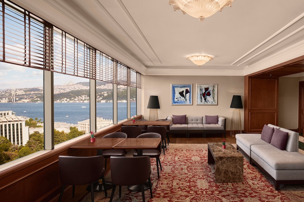 The Ritz-Carlton, Istanbul — Restaurant & bars in Istanbul, Istanbul