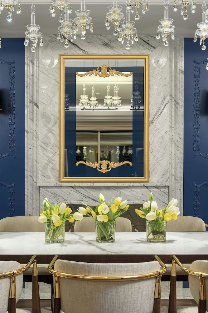 The Ritz-Carlton, Istanbul — Restaurant & bars in Istanbul, Istanbul