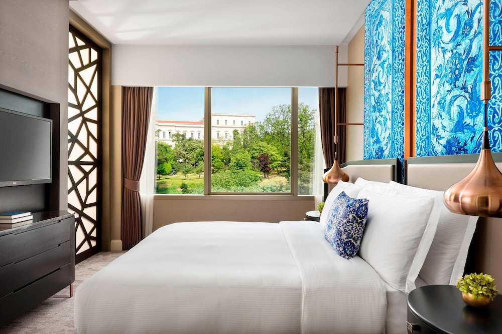 The Ritz-Carlton, Istanbul — Hotel rooms in Istanbul, Istanbul