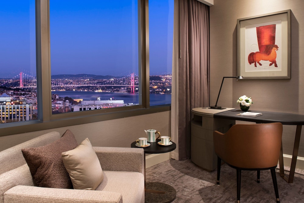 The Ritz-Carlton, Istanbul — Hotel rooms in Istanbul, Istanbul