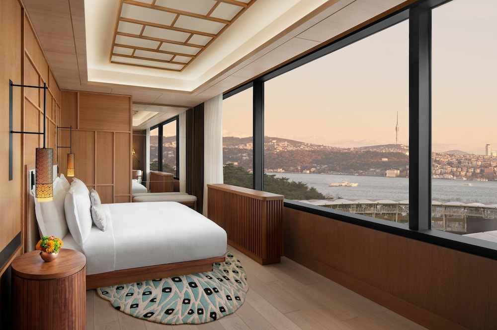 The Ritz-Carlton, Istanbul — Hotel rooms in Istanbul, Istanbul
