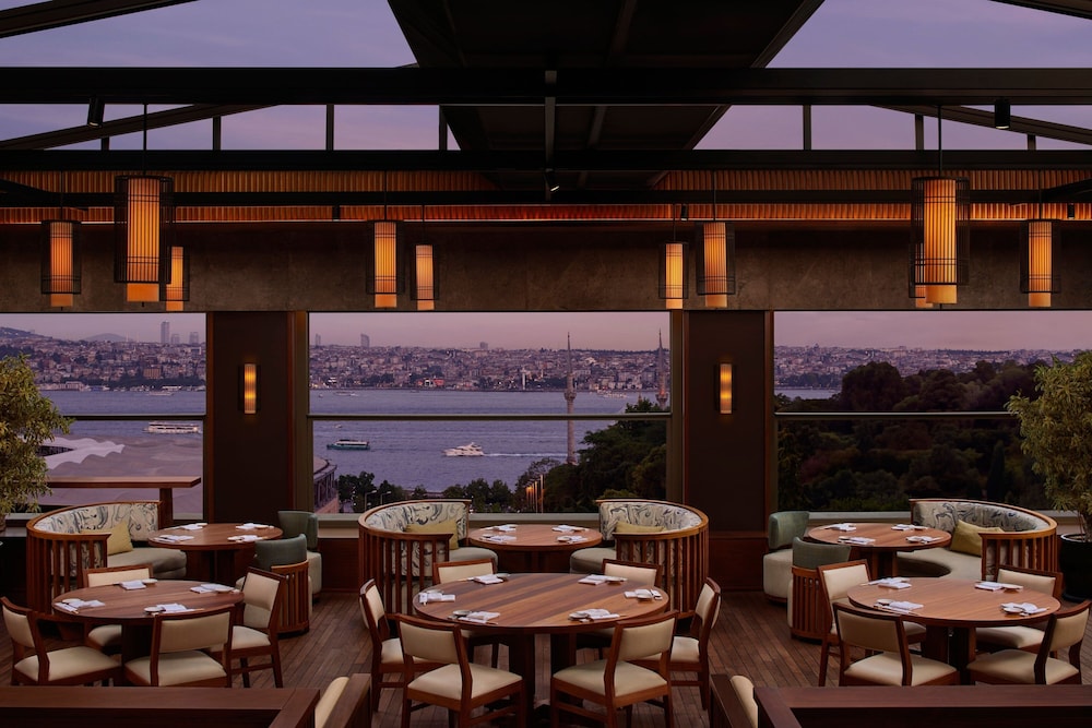 The Ritz-Carlton, Istanbul — Restaurant & bars in Istanbul, Istanbul