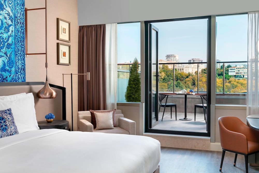 The Ritz-Carlton, Istanbul — Hotel rooms in Istanbul, Istanbul