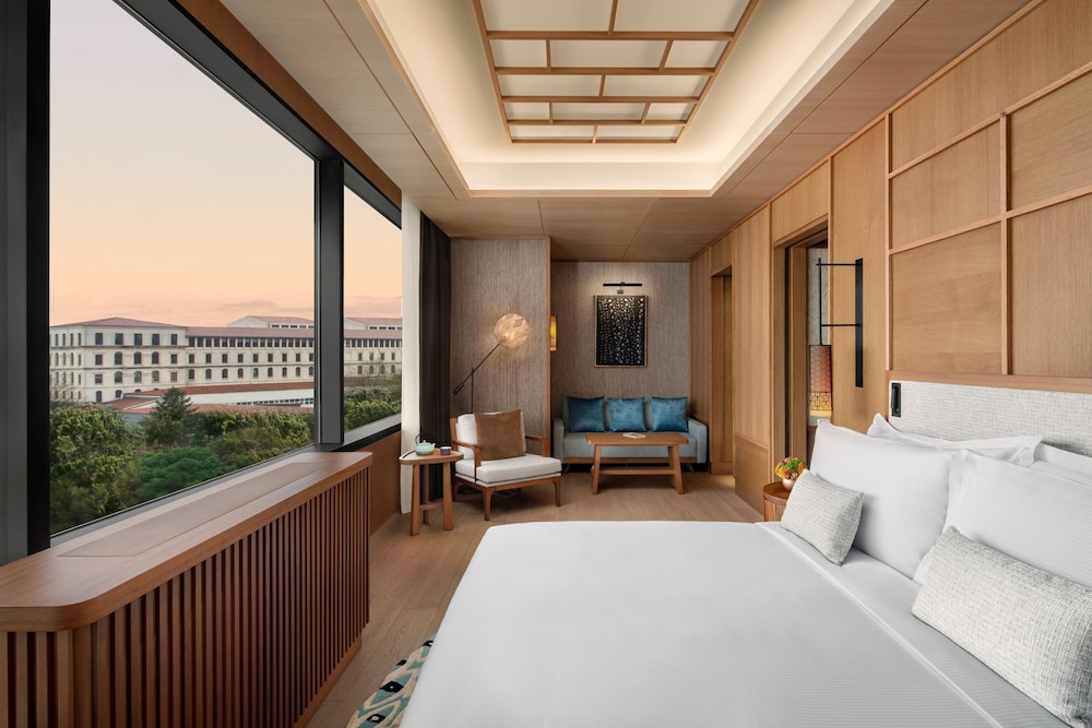 The Ritz-Carlton, Istanbul — Hotel rooms in Istanbul, Istanbul