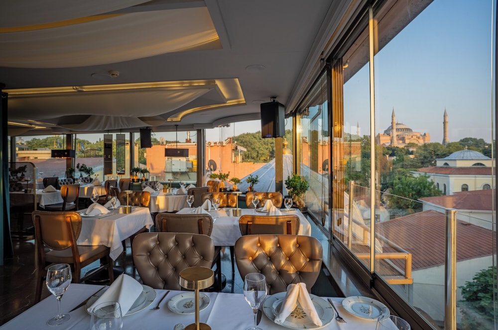 Romance Istanbul Hotel — Restaurant & bars in Istanbul, Istanbul
