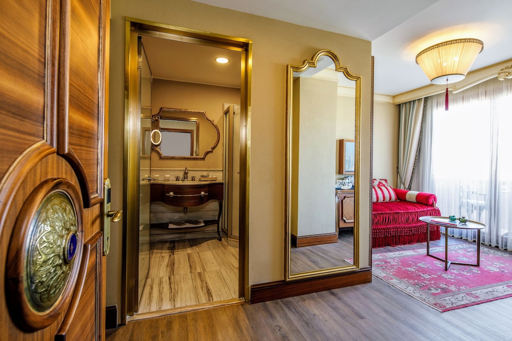 Romance Istanbul Hotel — Hotel rooms in Istanbul, Istanbul