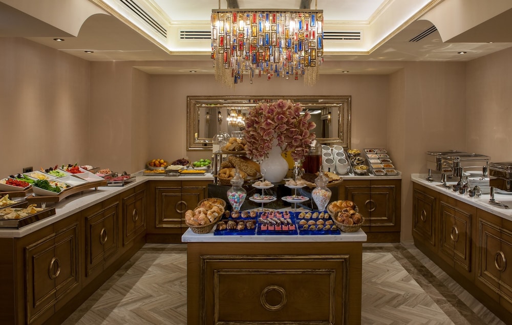 Romance Istanbul Hotel — Restaurant & bars in Istanbul, Istanbul