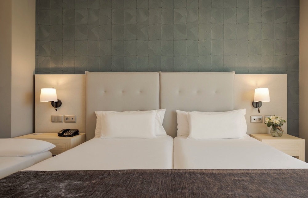 Hotel ILUNION Pio XII - zdjęcie 3