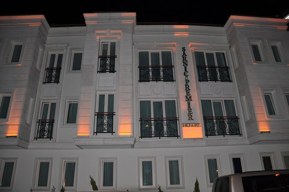 Sarnic Premier Hotel - Special Class — Hotel building in Istanbul, Istanbul