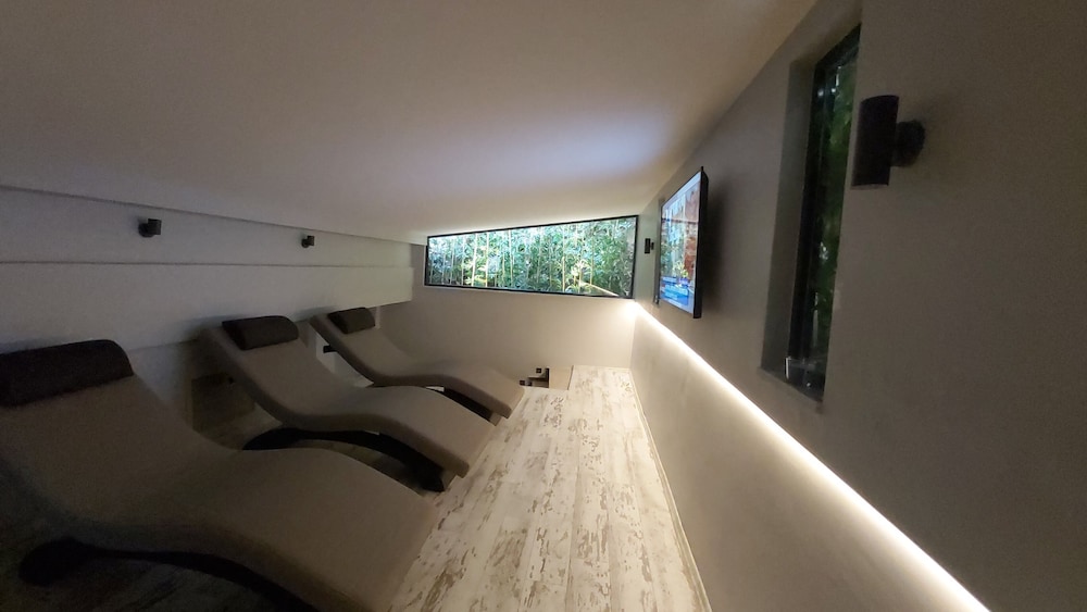 Sarnic Premier Hotel - Special Class — Spa in Istanbul, Istanbul