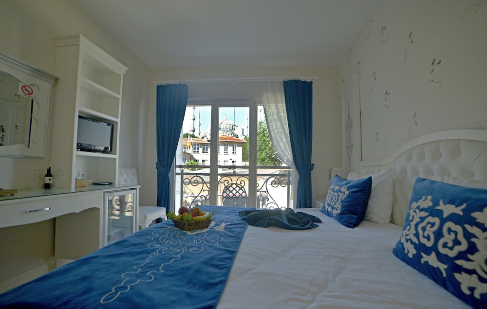 Sarnic Premier Hotel - Special Class — Hotel rooms in Istanbul, Istanbul