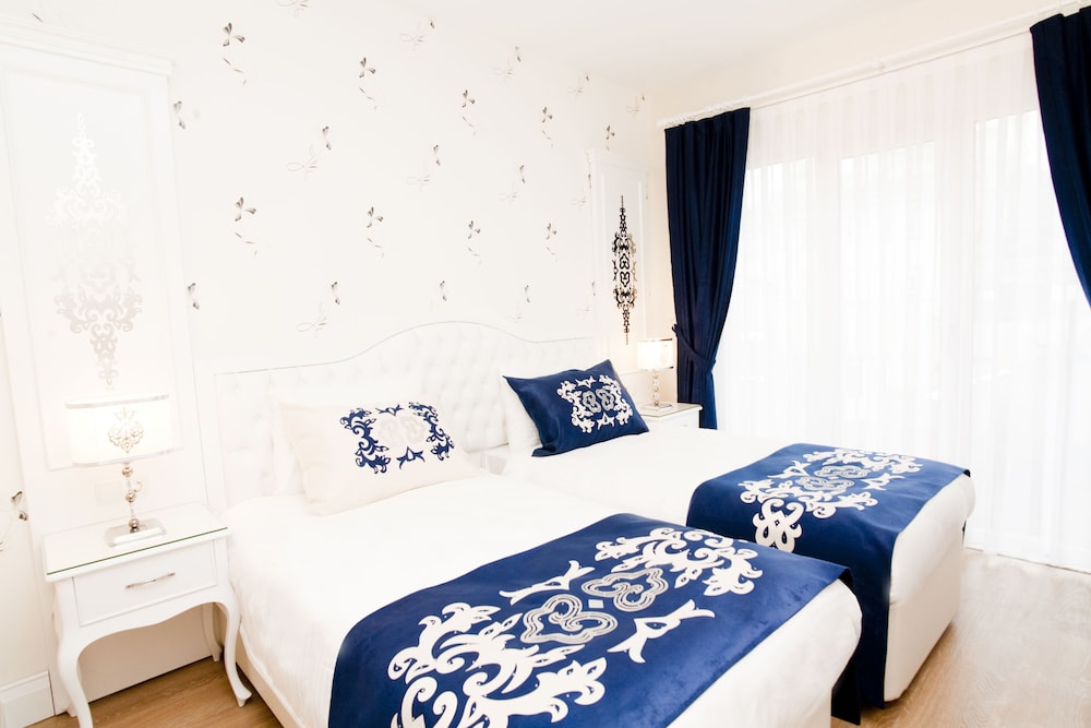 Sarnic Premier Hotel - Special Class — Hotel rooms in Istanbul, Istanbul