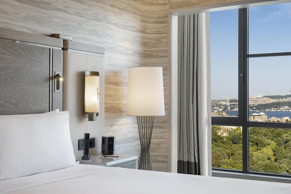 Hilton Istanbul Bosphorus — Hotel rooms in Istanbul, Istanbul