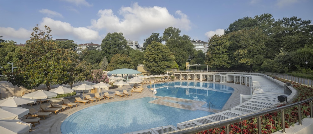 Hilton Istanbul Bosphorus - zdjęcie 2