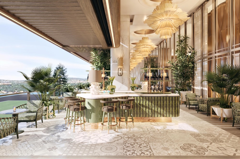 Hilton Istanbul Bosphorus — Restaurant & bars in Istanbul, Istanbul