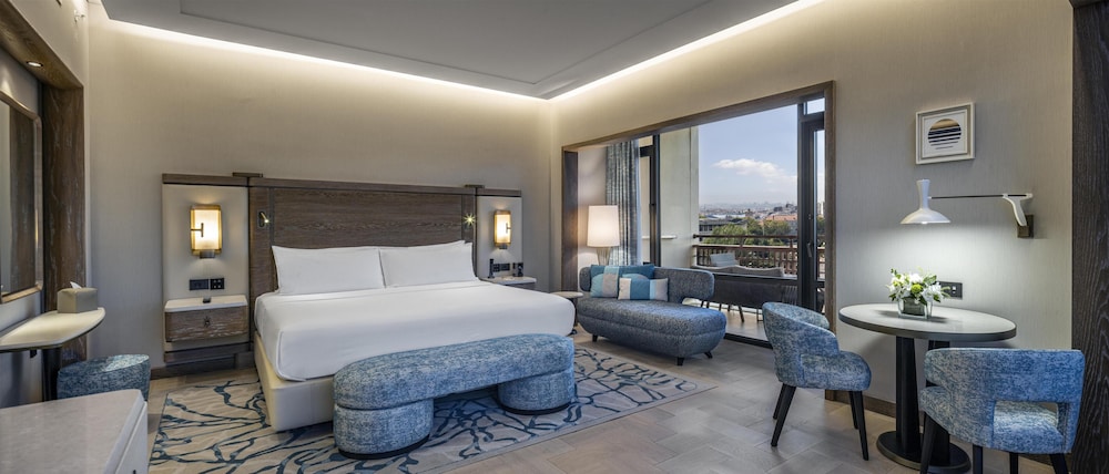 Hilton Istanbul Bosphorus — Hotel rooms in Istanbul, Istanbul