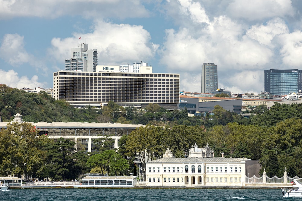 Hilton Istanbul Bosphorus - zdjęcie 4