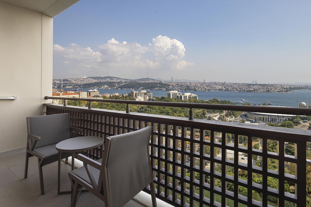 Hilton Istanbul Bosphorus — Attractions in the area in Istanbul, Istanbul