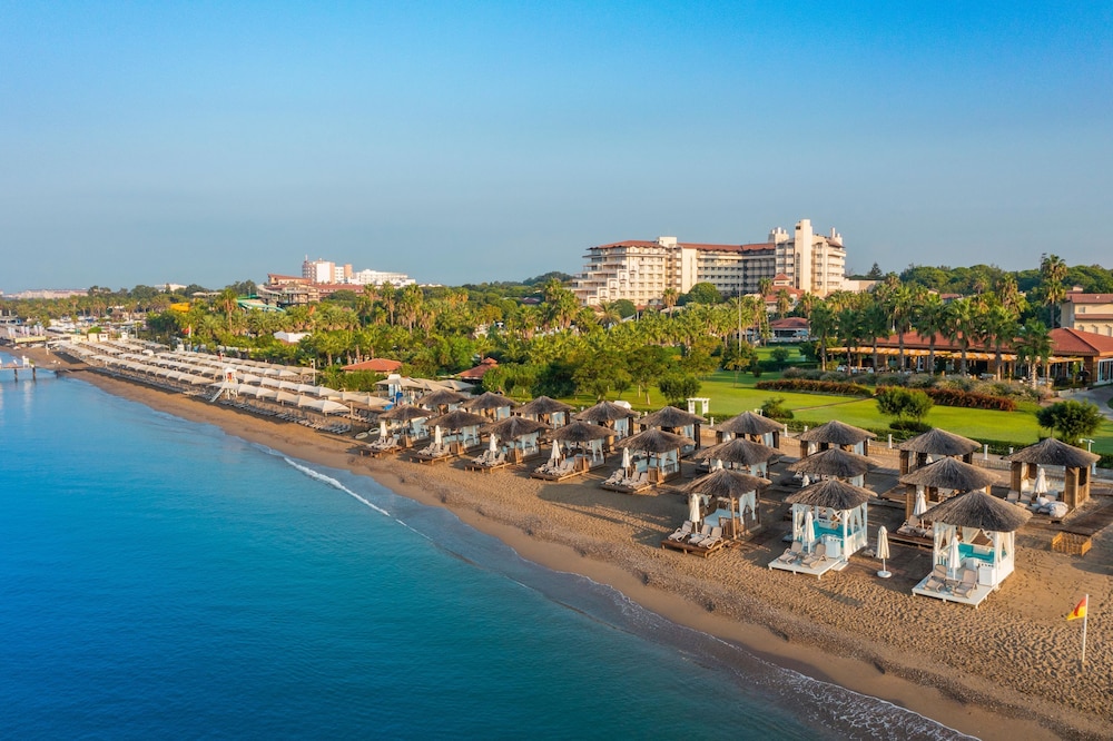 Bellis Deluxe Hotel — Beach in Belek