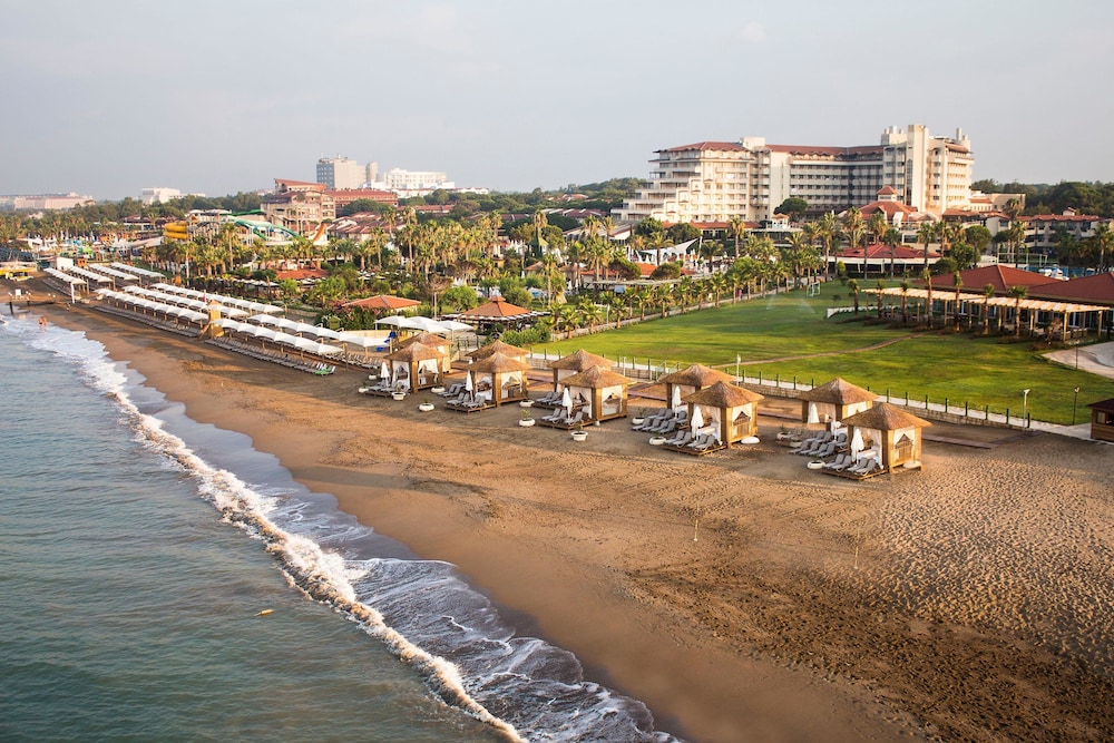 Bellis Deluxe Hotel — Beach in Belek