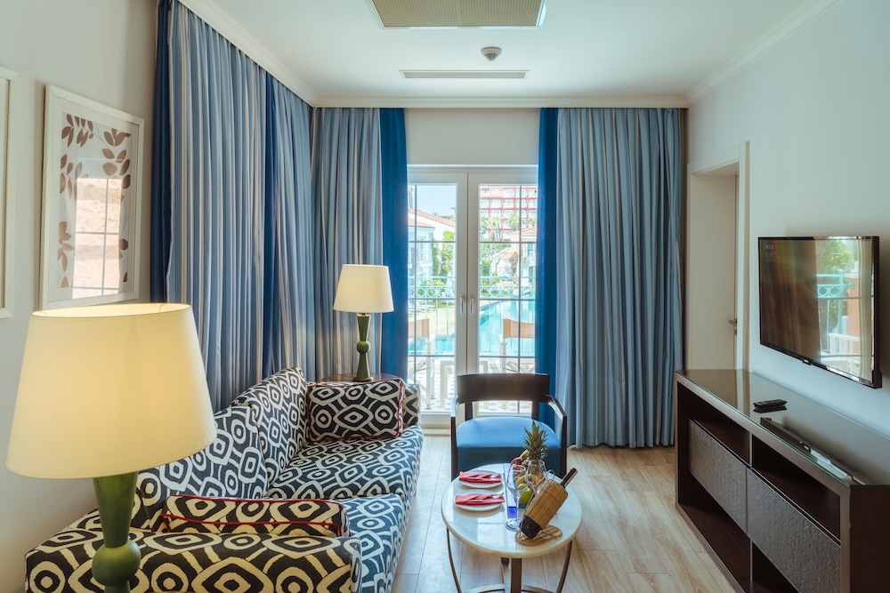IC Hotels Santai Family Resort - All Inclusive — Rooms in Belek