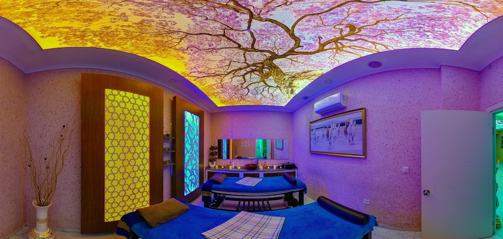Arsi Enfi City Beach Hotel — Spa in Alanya