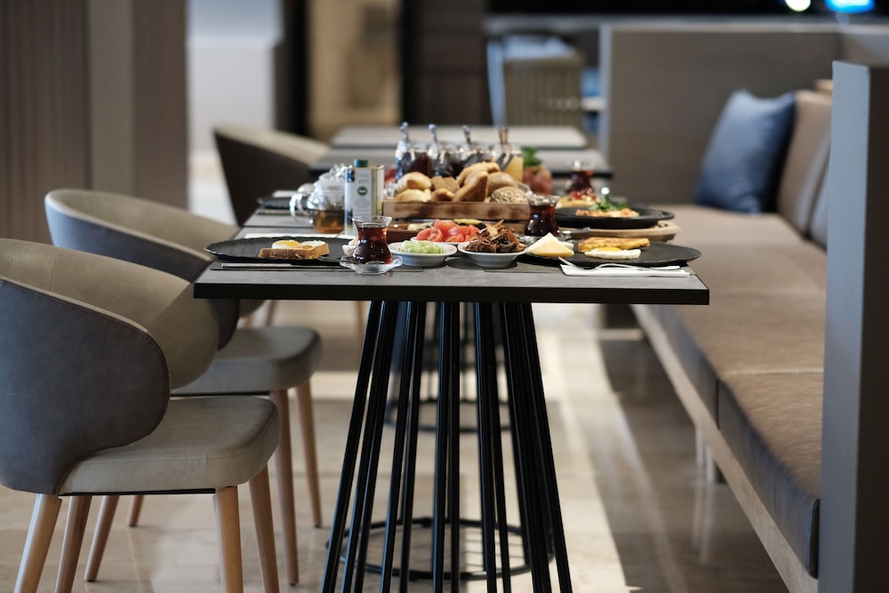 Paloma Perissia - All Inclusive — Restaurant & bars in Side