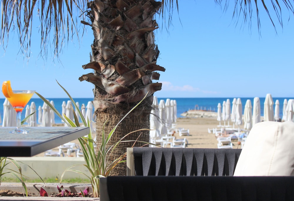 Paloma Perissia - All Inclusive — Beach in Side