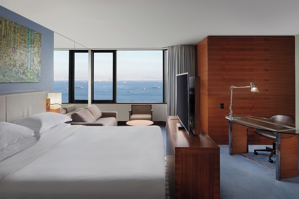 Sheraton Istanbul Atakoy Hotel — Hotel rooms in Istanbul, Istanbul