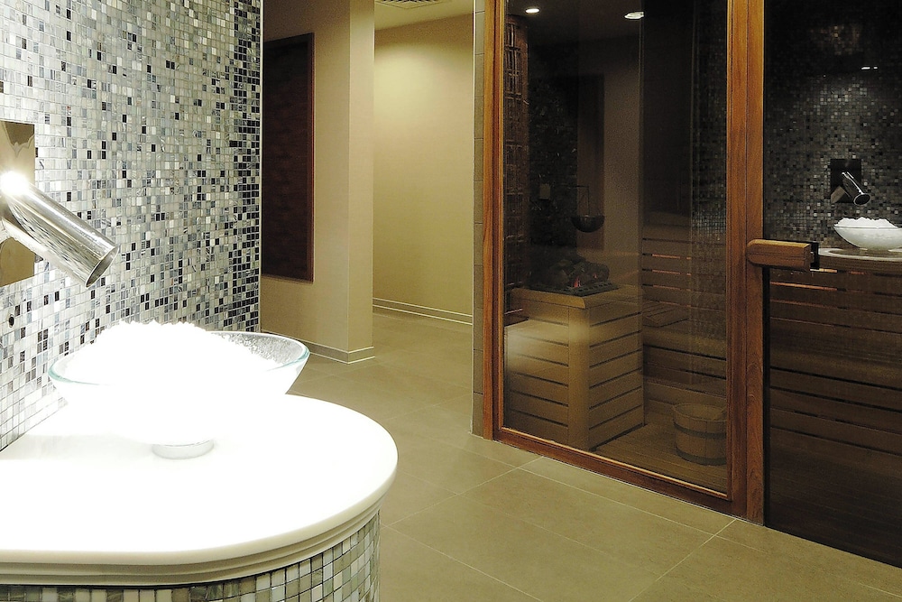 Sheraton Istanbul Atakoy Hotel — Spa in Istanbul, Istanbul