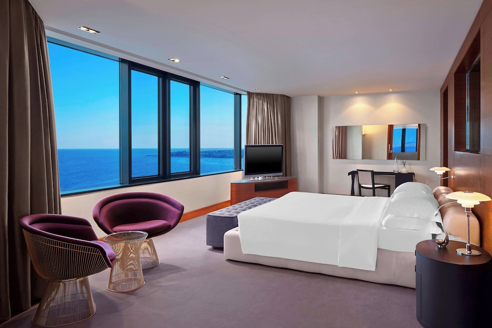 Sheraton Istanbul Atakoy Hotel — Hotel rooms in Istanbul, Istanbul