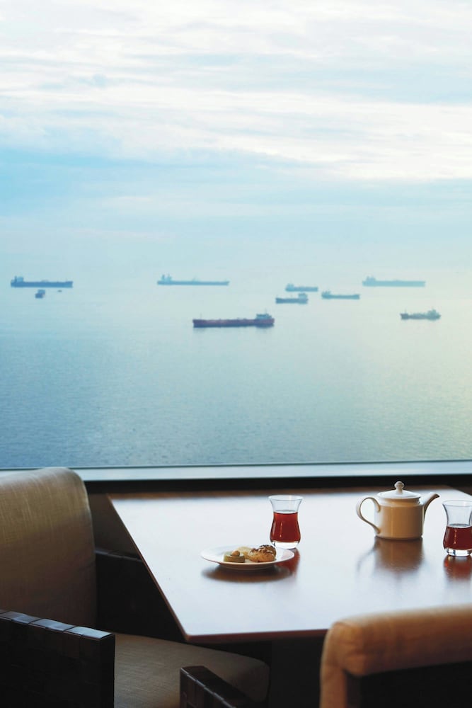 Sheraton Istanbul Atakoy Hotel — Restaurant & bars in Istanbul, Istanbul