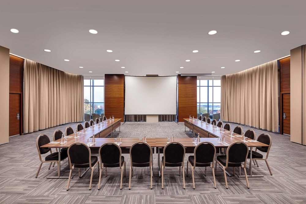 Sheraton Istanbul Atakoy Hotel — Hotel building in Istanbul, Istanbul