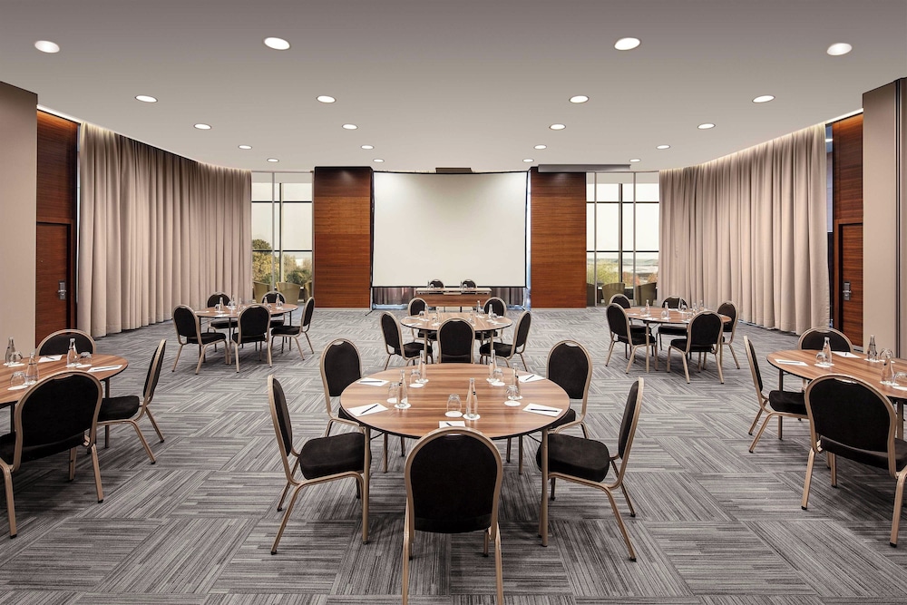 Sheraton Istanbul Atakoy Hotel — Hotel building in Istanbul, Istanbul