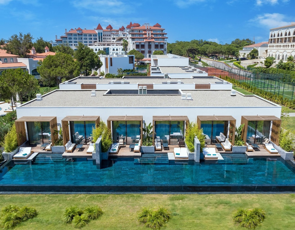 Sirene Belek Hotel — Swimming pool in Belek