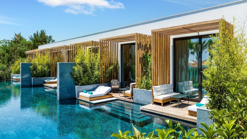 Sirene Belek Hotel — Swimming pool in Belek