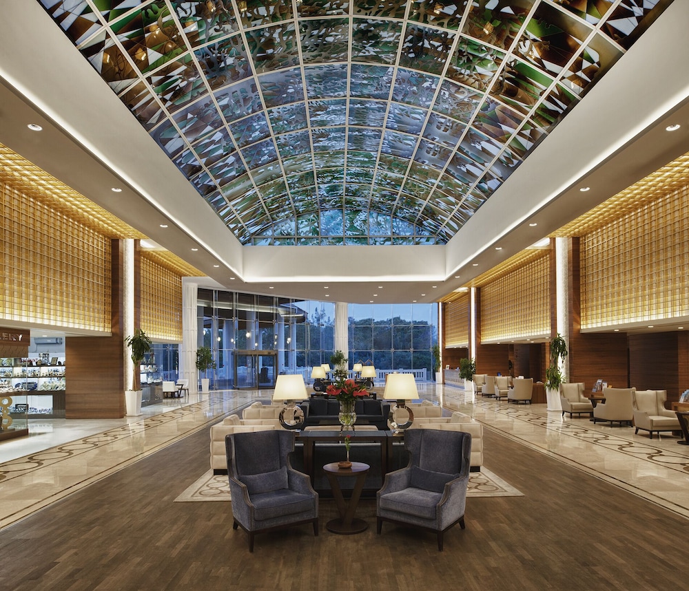 Sirene Belek Hotel — Hotel building in Belek