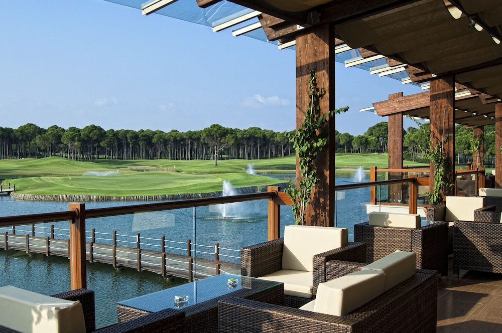 Sueno Hotels Golf Belek - Free Access to Sueno Hotels Deluxe Belek Facilities - All inclusive — Restaurant & bars in Belek