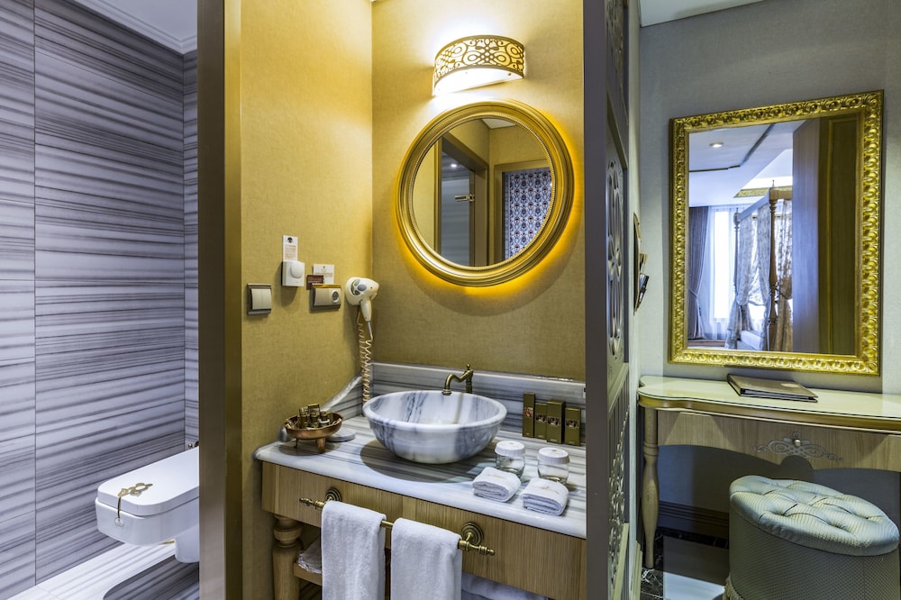 Hotel Sultania - Boutique Class — Hotel rooms in Istanbul, Istanbul