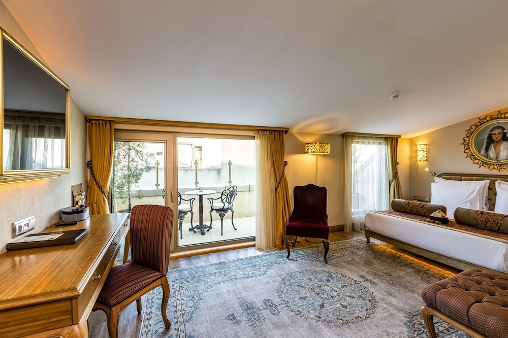Hotel Sultania - Boutique Class — Hotel rooms in Istanbul, Istanbul