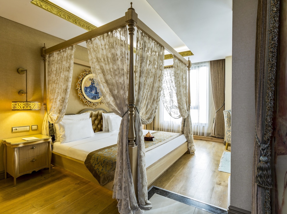 Hotel Sultania - Boutique Class — Hotel rooms in Istanbul, Istanbul