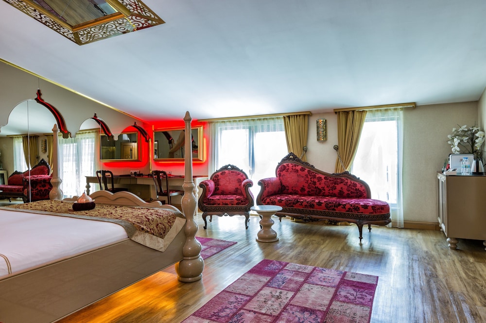 Hotel Sultania - Boutique Class — Hotel rooms in Istanbul, Istanbul