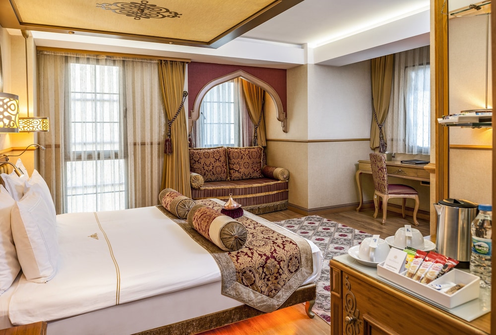 Hotel Sultania - Boutique Class — Hotel rooms in Istanbul, Istanbul