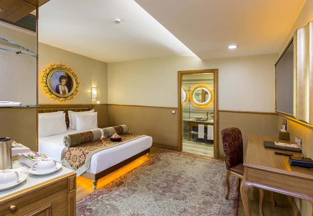 Hotel Sultania - Boutique Class — Hotel rooms in Istanbul, Istanbul
