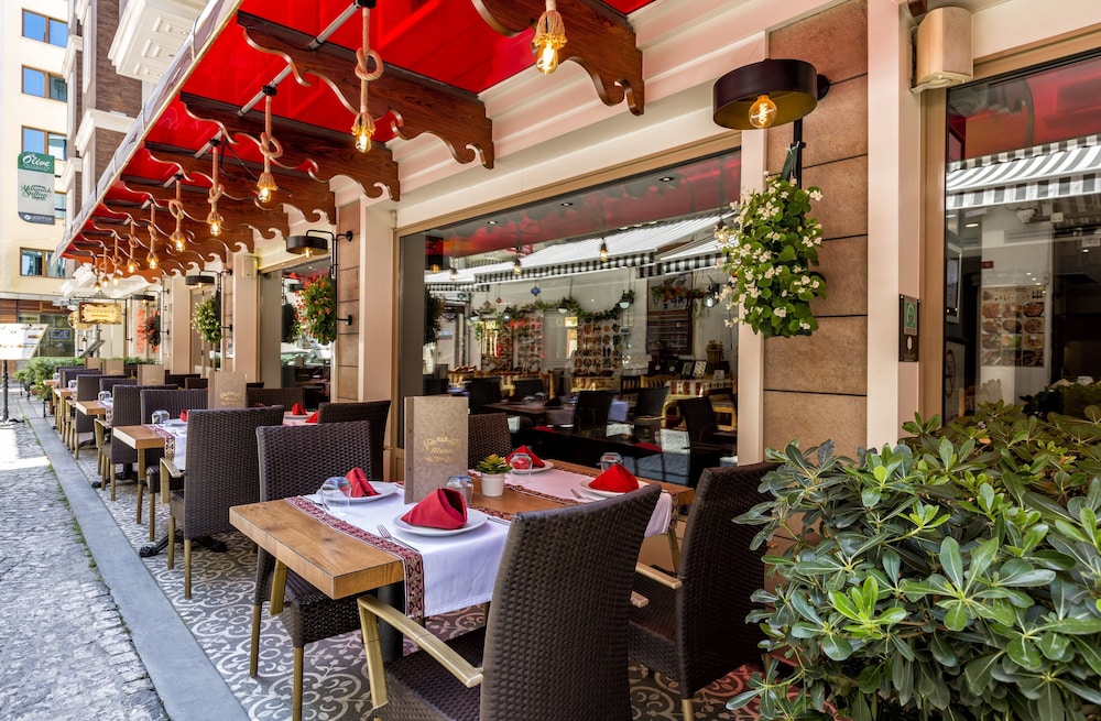 Hotel Sultania - Boutique Class — Restaurant & bars in Istanbul, Istanbul