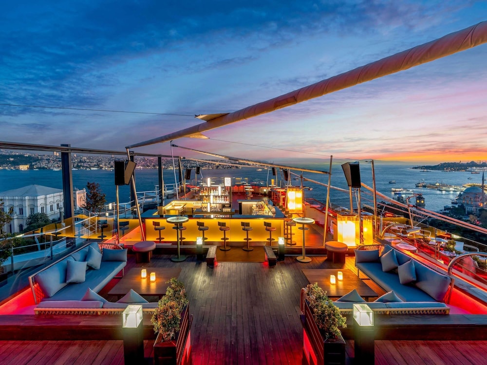 Swissotel The Bosphorus Istanbul — Restaurant & bars in Istanbul, Istanbul