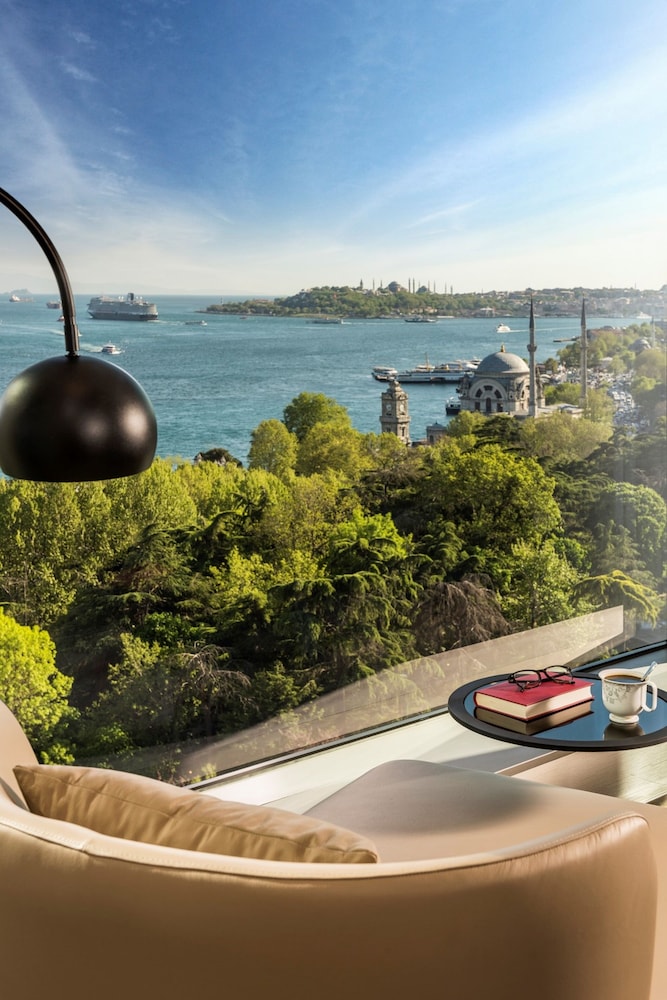Swissotel The Bosphorus Istanbul — Hotel rooms in Istanbul, Istanbul