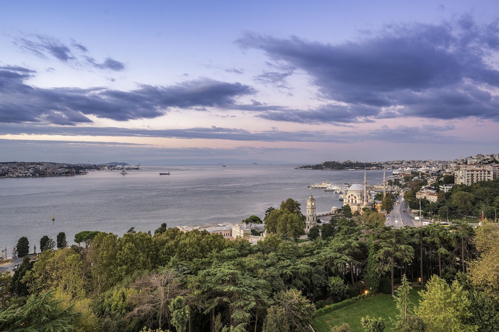 Swissotel The Bosphorus Istanbul — Attractions in the area in Istanbul, Istanbul