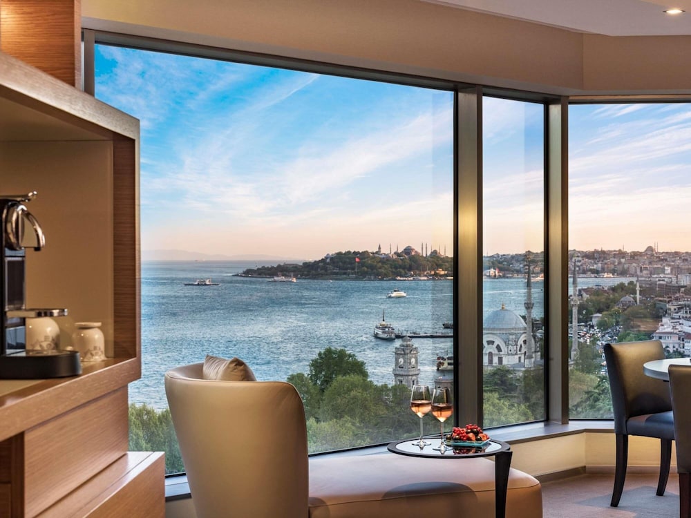 Swissotel The Bosphorus Istanbul — Hotel rooms in Istanbul, Istanbul