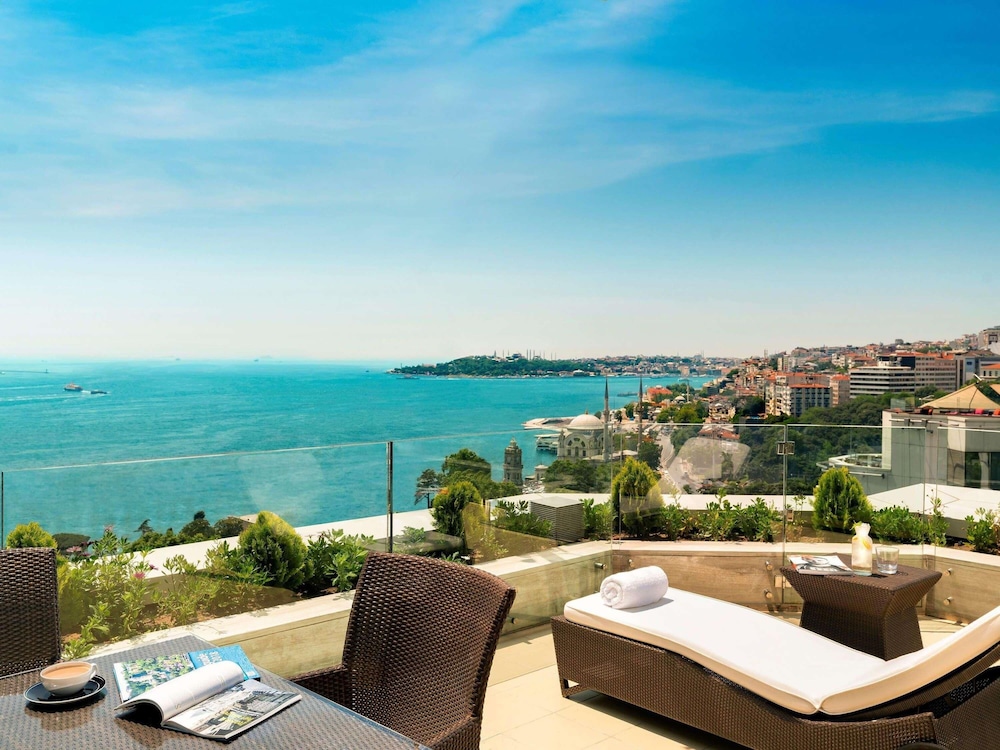 Swissotel The Bosphorus Istanbul — Attractions in the area in Istanbul, Istanbul
